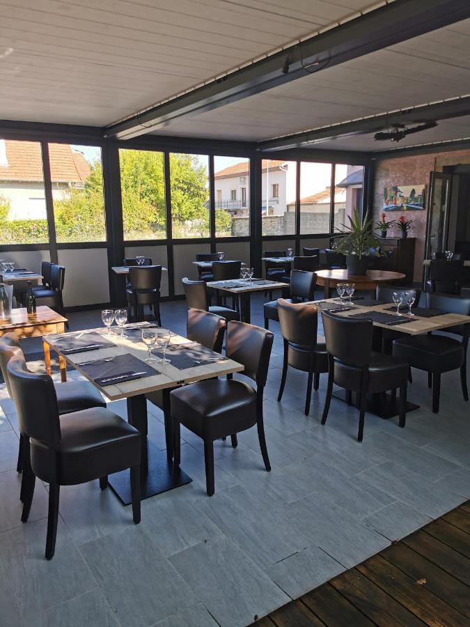 Le P'Tit Bouchon Hotel Rambervillers Eksteriør billede