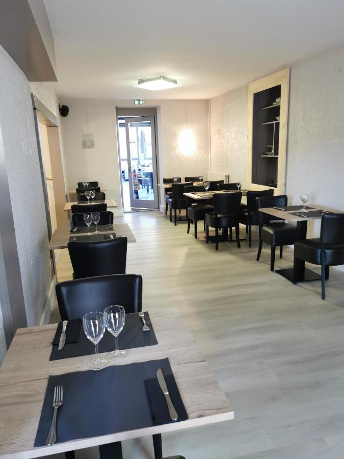 Le P'Tit Bouchon Hotel Rambervillers Eksteriør billede
