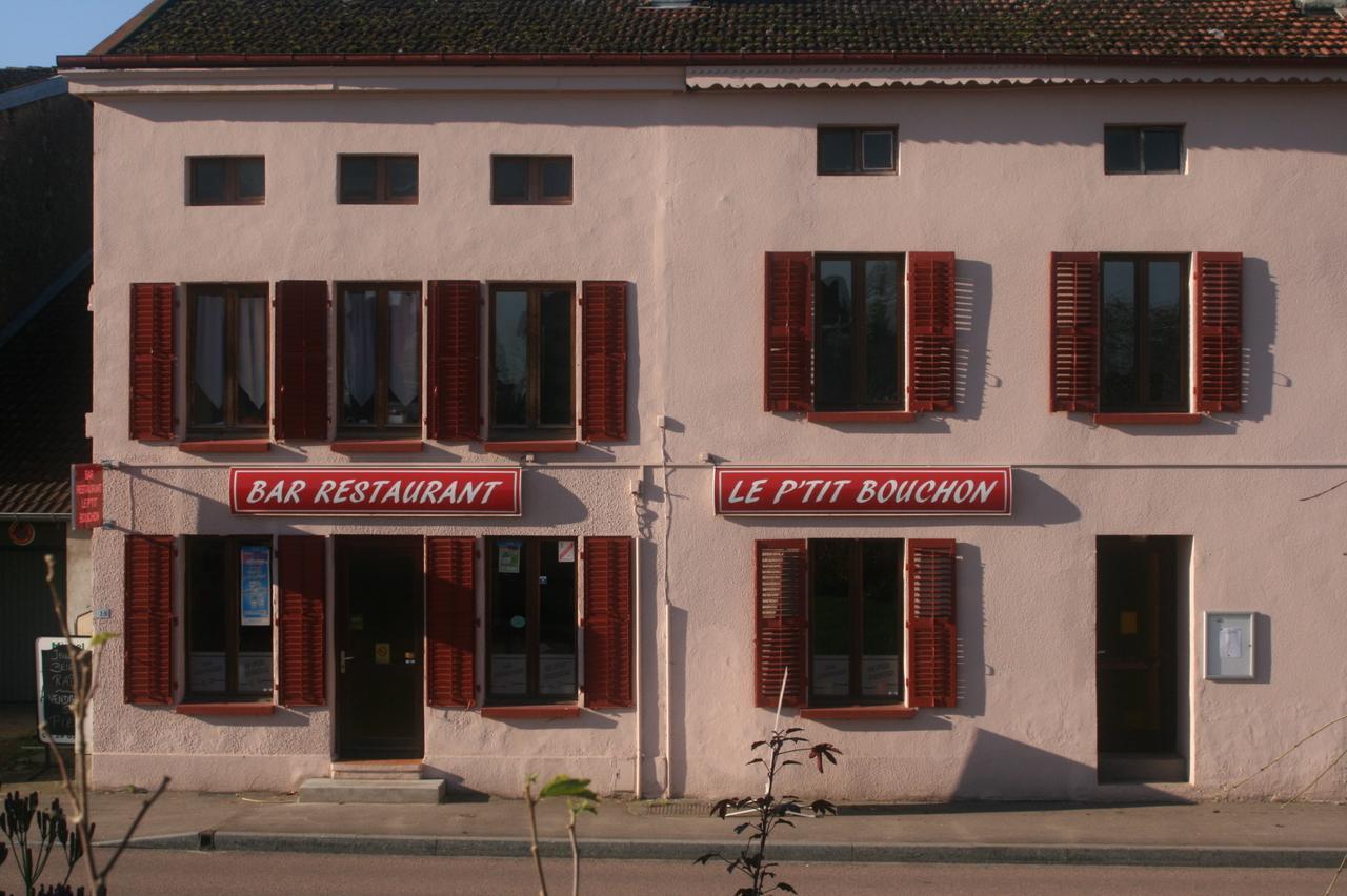 Le P'Tit Bouchon Hotel Rambervillers Eksteriør billede